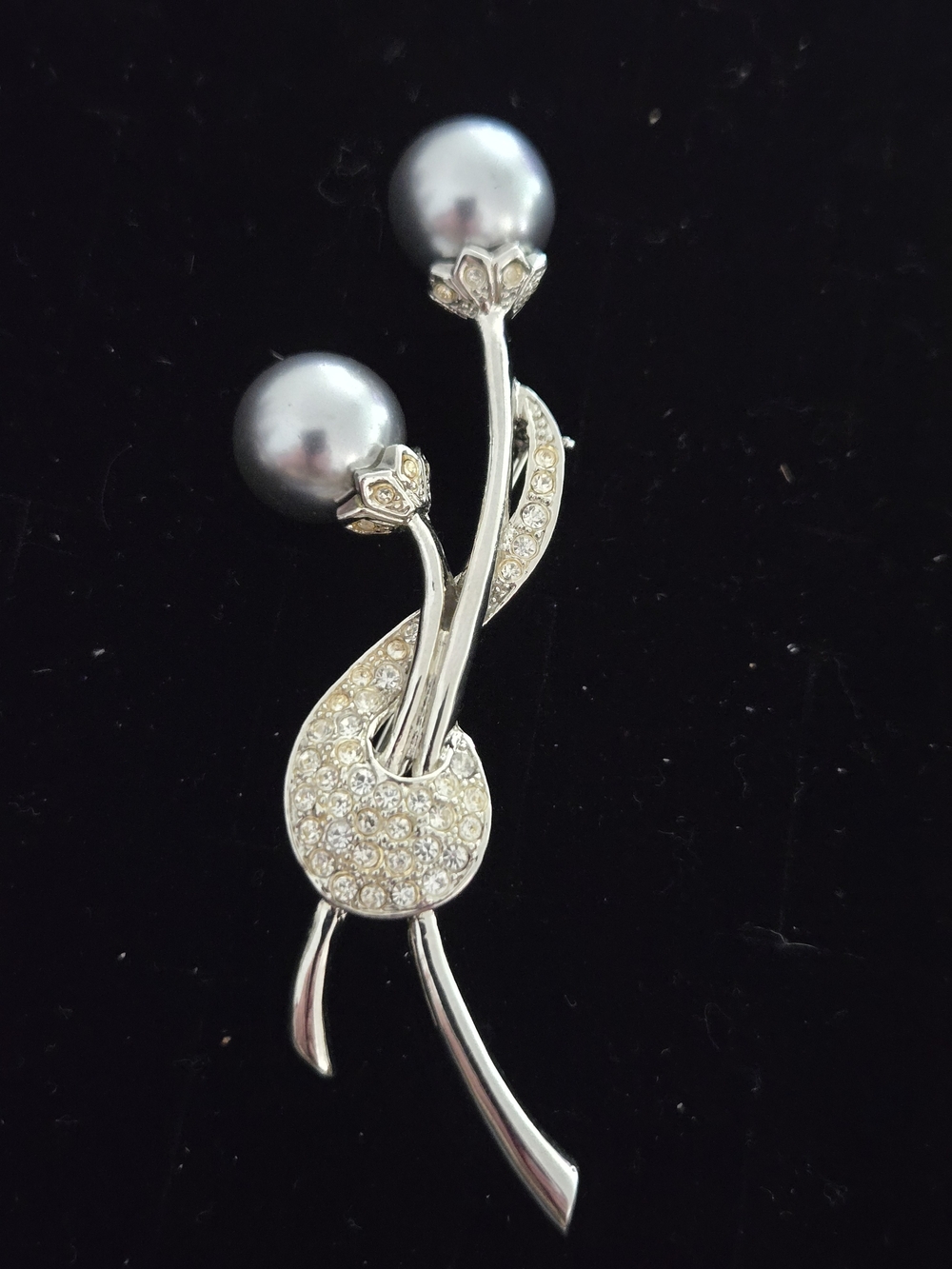 Vintage Silver Tone  Faux Pearl & Crystal Floral Brooch